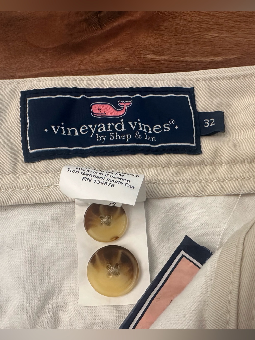 Vineyard Vines Breaker Shorts Men's
| Size: 32| Khaki Stone Flat Front NWOT - Picture 7 of 15